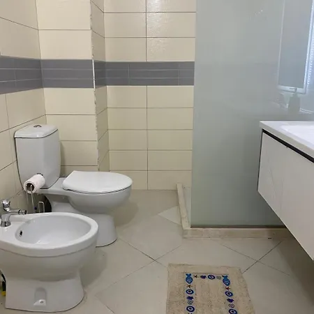 Charm 500mbs Apartment