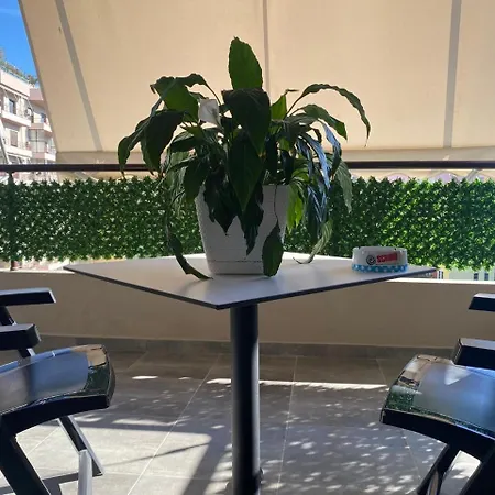 Apartment Charm 500mbs *