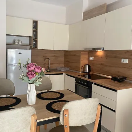 Charm 500mbs * Vlorë