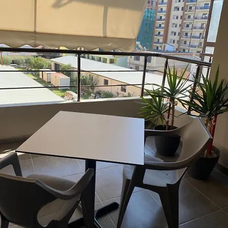 Charm 500mbs Apartment *