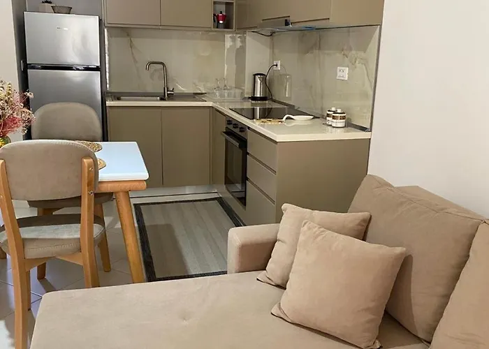 Charm 500mbs 公寓 Vlorë